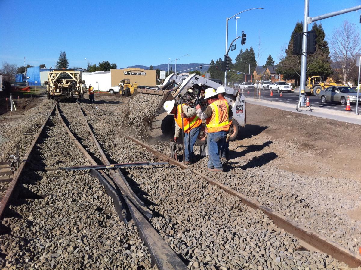 Maintenance Services | Industrial Railways | Railroad Track Contractors